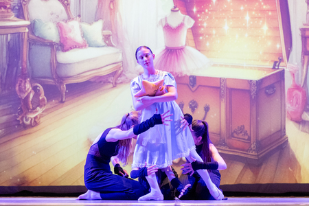 BALET- ČAROVNIJA V OTROŠKI SOBI 24.5.2025 - Valter Leban-6007